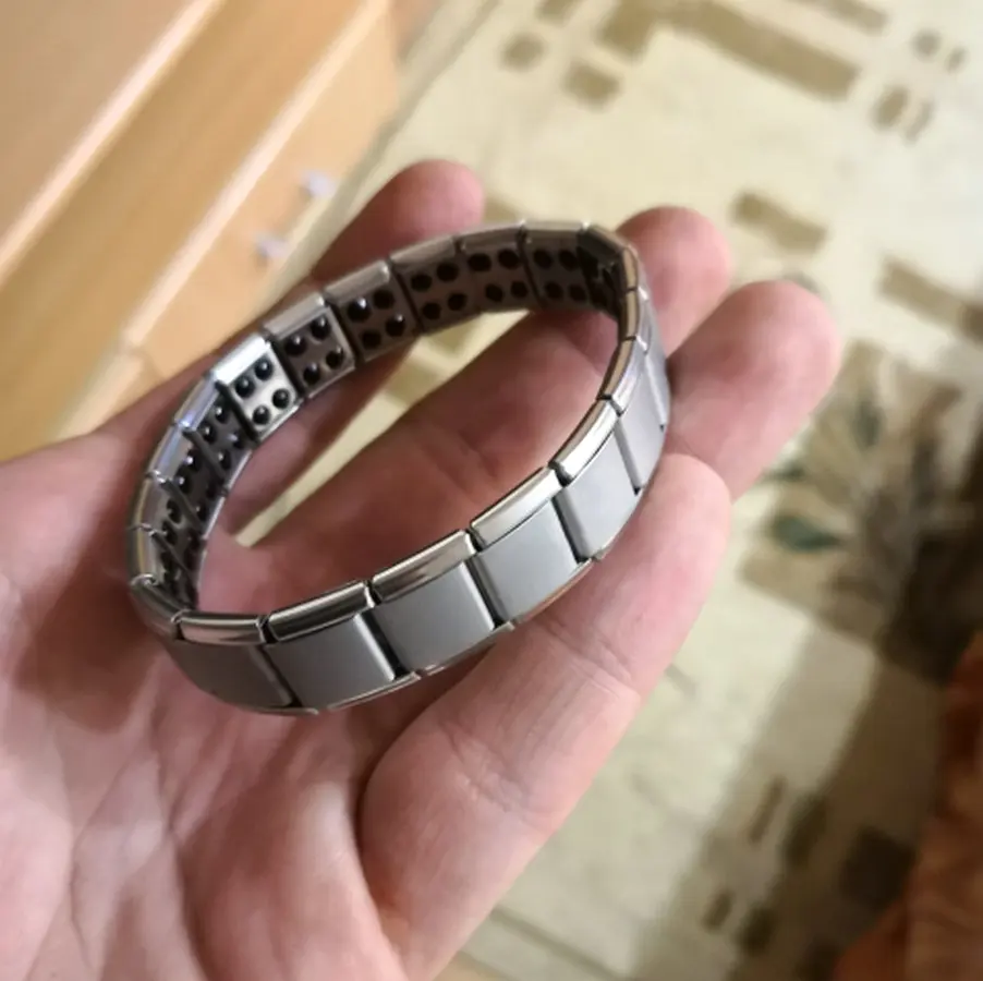 2018 Stainless steel Bracelet for Men of Metal Men's Magnet Bracelets Health Germanium Stretch Bracelet Jewelry for Dad Father
2018 Stainless steel Bracelet for Men of Metal Men's Magnet Bracelets Health Germanium Stretch Bracelet Jewelry for Dad Father