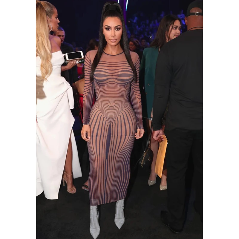 Long sleeve mesh sheer party dress 2019 Sexy transparent striped printed bodycon dress Maxi dress Optical illusion wavy Vestidos
Long sleeve mesh sheer party dress 2019 Sexy transparent striped printed bodycon dress Maxi dress Optical illusion wavy Vestidos