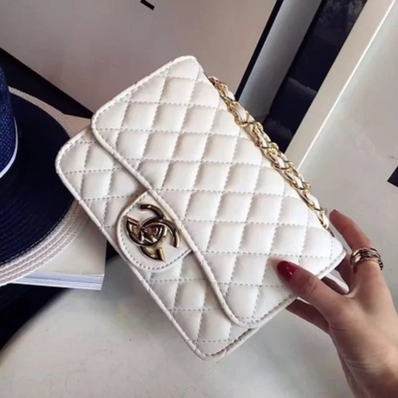 Women's bag new 2019 new shoulder slung Korean version of the wild fashion chain portable handbag
Women's bag new 2019 new shoulder slung Korean version of the wild fashion chain portable handbag