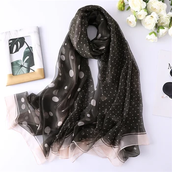 2020 SUMMER women scarf fashion dot print silk scarves beach stoles big size shawls and wraps lady pashmina foulard female hijab
2020 SUMMER women scarf fashion dot print silk scarves beach stoles big size shawls and wraps lady pashmina foulard female hijab
