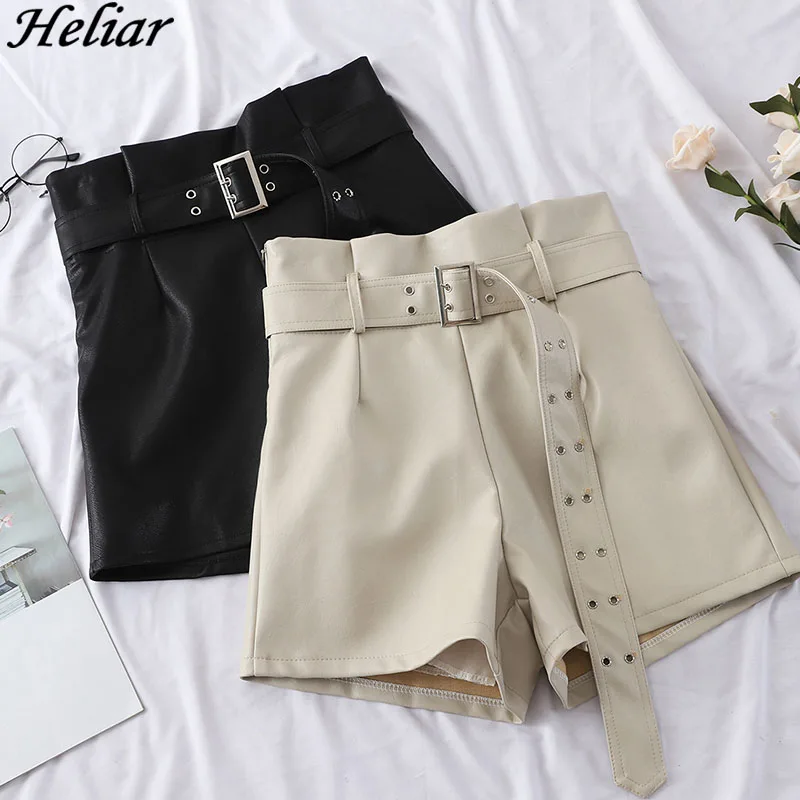 HELIAR Women PU Leather Shorts Cool Punk Sashes Wide Leg Shorts Spring Autumn Loose Black Streetwear Leather Shorts 2019
HELIAR Women PU Leather Shorts Cool Punk Sashes Wide Leg Shorts Spring Autumn Loose Black Streetwear Leather Shorts 2019