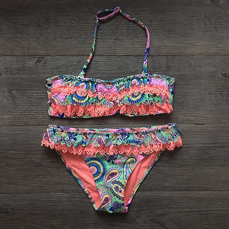 Print Bikini Set Ruffle Cute Girls Bathing Suit Halter 2019 Children Swimwear For Girls Kids Swimsuit Baby Girls Swimming Suit
Print Bikini Set Ruffle Cute Girls Bathing Suit Halter 2019 Children Swimwear For Girls Kids Swimsuit Baby Girls Swimming Suit