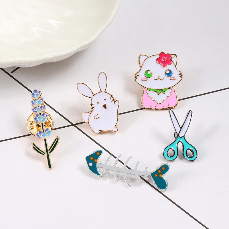 Cartoon Cute Brooch Bunny Cat Fish Bone Hyacinth Flowers Enamel Pin Jackets Lapel Pins Backpack Brooches for women Child Jewelry
Cartoon Cute Brooch Bunny Cat Fish Bone Hyacinth Flowers Enamel Pin Jackets Lapel Pins Backpack Brooches for women Child Jewelry