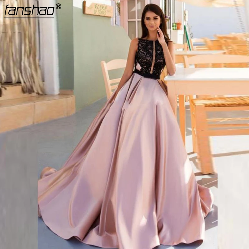Peach Muslim Prom Dresses Black Lace Appliques Pearls Beaded kaftan Women Long Islamic Dubai Saudi Arabic Evening Dresses
Peach Muslim Prom Dresses Black Lace Appliques Pearls Beaded kaftan Women Long Islamic Dubai Saudi Arabic Evening Dresses