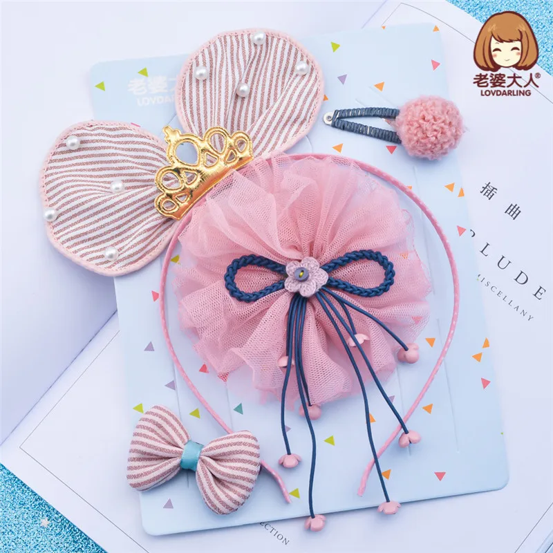 2018 Baby Headwear New Korean children's hair accessories set Princess girls hairpin headband baby big bow headdress gift
2018 Baby Headwear New Korean children's hair accessories set Princess girls hairpin headband baby big bow headdress gift