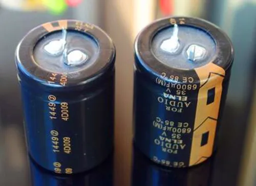 Free Shipping!!! ELNA FOR / AUDIO 6800uF / 35V / hi-fi / electrolytic capacitors / Electronic Component
Free Shipping!!! ELNA FOR / AUDIO 6800uF / 35V / hi-fi / electrolytic capacitors / Electronic Component