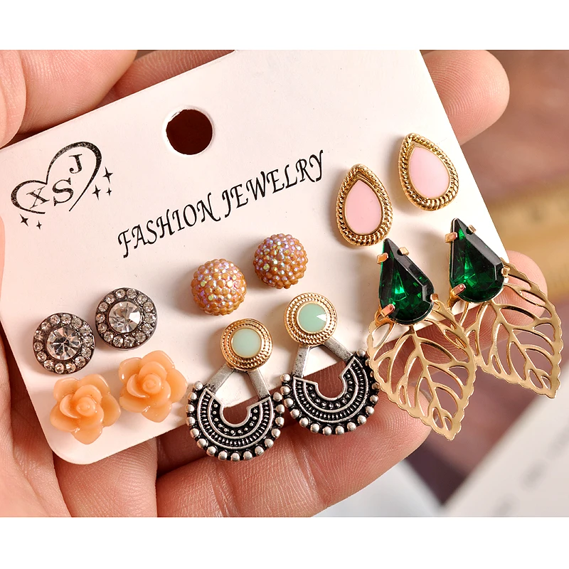 New fashion women's jewelry wholesale girls ear studs mix and match type 6 pairs /set earrings beautiful gift agents shipping
New fashion women's jewelry wholesale girls ear studs mix and match type 6 pairs /set earrings beautiful gift agents shipping