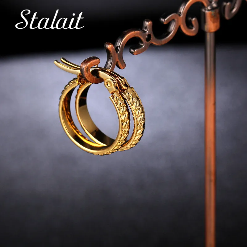 Vintage Glossy Carved Twill Hoop Earrings Diameter 20/25/35mm Unique Spiral Gold Color Hoop Earrings For Female Engagement Gift
Vintage Glossy Carved Twill Hoop Earrings Diameter 20/25/35mm Unique Spiral Gold Color Hoop Earrings For Female Engagement Gift