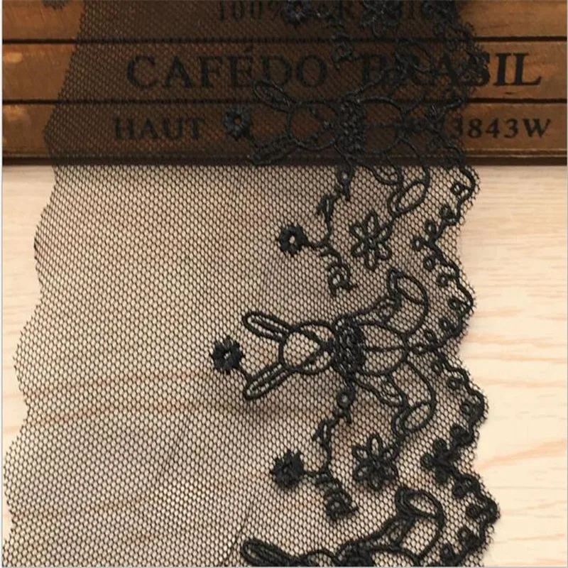 1Yard/lot Width:10.2cm 2 Colors cute motif embroidered mesh lace Garment lace trims trimmings DIY Sewing accessories
1Yard/lot Width:10.2cm 2 Colors cute motif embroidered mesh lace Garment lace trims trimmings DIY Sewing accessories