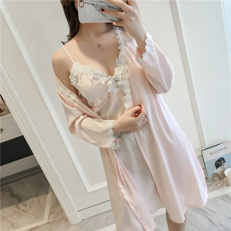 Hot Summer Satin Nightwear Sexy Silk Nightgown Women Short Mini Sleepwear Nightdress Full Slip Bride Nighties Sleepwear Clothes
Hot Summer Satin Nightwear Sexy Silk Nightgown Women Short Mini Sleepwear Nightdress Full Slip Bride Nighties Sleepwear Clothes