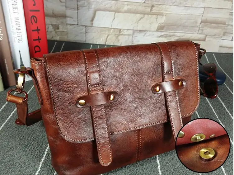 Vintage genuine leather women's messenger bag female one shoulder cross body bag new design exported shoulder bag first layer
Vintage genuine leather women's messenger bag female one shoulder cross body bag new design exported shoulder bag first layer