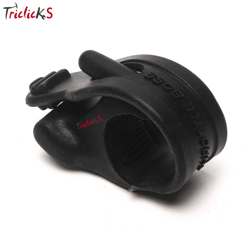 Image Triclicks Black Rubber Throttle Control Motorcycle Cruise Control Assist Rocker Cramp Stopper New Hand Grip Controller Assist