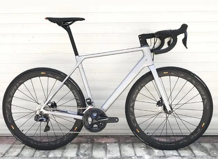 2019 new TOP T1000 UD disc brake and rim brake carbon road frame bicycle racing bike frameset taiwan made XDB DPD ship
2019 new TOP T1000 UD disc brake and rim brake carbon road frame bicycle racing bike frameset taiwan made XDB DPD ship