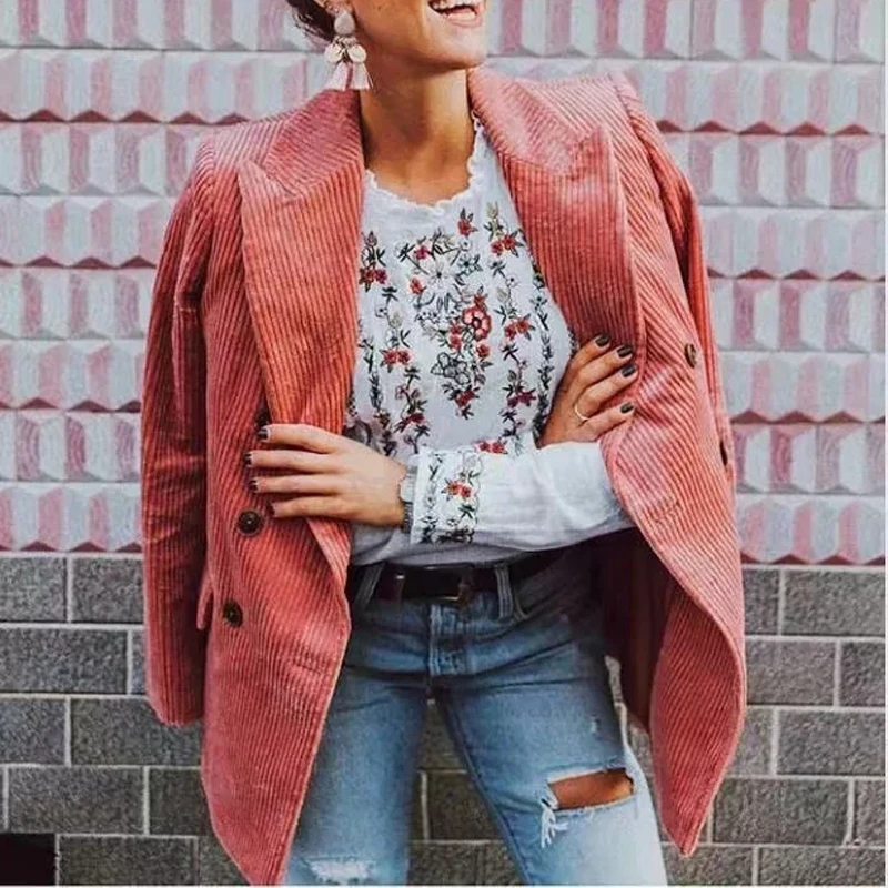 Vintage Corduroy Blazer Women Pockets Notched Collar Blazer Mujer 2019 Long Sleeve Coat Outerwear Female Loose Casaco Feminines
Vintage Corduroy Blazer Women Pockets Notched Collar Blazer Mujer 2019 Long Sleeve Coat Outerwear Female Loose Casaco Feminines