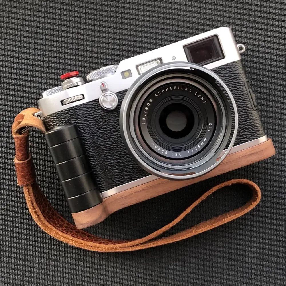 Walnut Wooden Wood Hand Grip Plate Bracket with PU60 Quick Release Plate For FUJI X100F FUJIFILM X 100F
Walnut Wooden Wood Hand Grip Plate Bracket with PU60 Quick Release Plate For FUJI X100F FUJIFILM X 100F