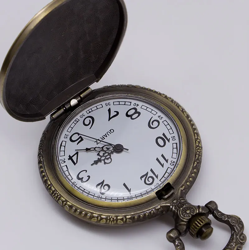Antique Fob Watch Vintage Roman Numerals Display Pocket Quartz Watch With Chain Fashion Pendant Necklace Gifts For DAD
Antique Fob Watch Vintage Roman Numerals Display Pocket Quartz Watch With Chain Fashion Pendant Necklace Gifts For DAD
