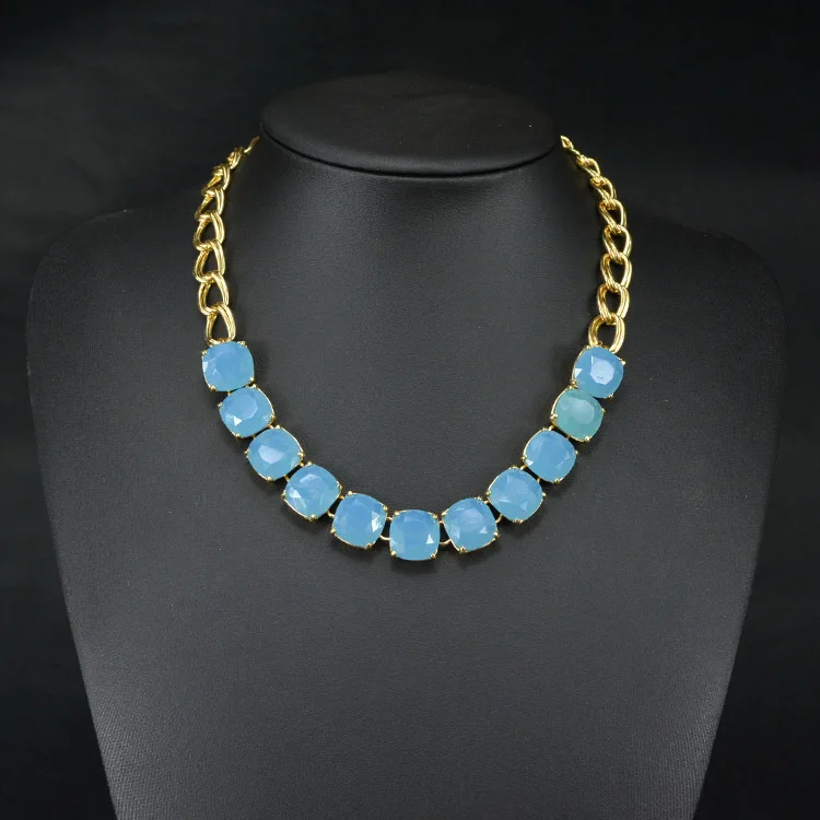 2018 NEW Valentine's gift Fashion Gold Blue Soul Crystal Rhinestone Square statement Necklace & Pendant Chain
2018 NEW Valentine's gift Fashion Gold Blue Soul Crystal Rhinestone Square statement Necklace & Pendant Chain