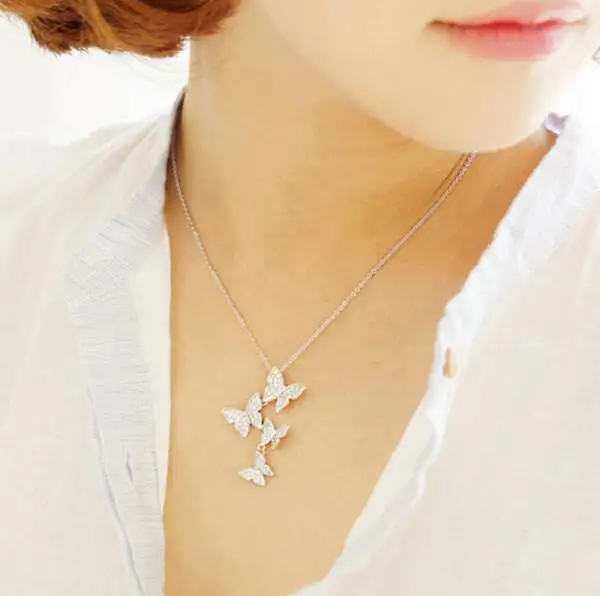 New Arrive Multiple Zircon Butterfly Necklaces & Pendants for woemn Jewelry CZ Rhinestone Wedding Choker Necklace SYXL051
New Arrive Multiple Zircon Butterfly Necklaces & Pendants for woemn Jewelry CZ Rhinestone Wedding Choker Necklace SYXL051