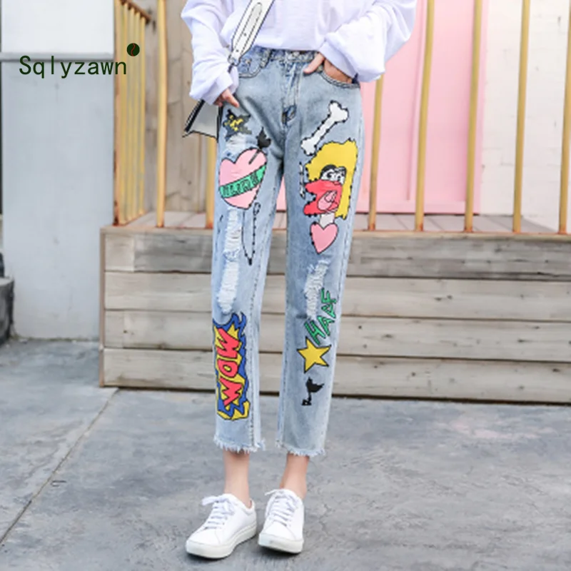 2019 Hole Jeans Women Casual Denim Ankle-Length Boyfriend Pants Women Cartoon Print Pants Casual Harem Pants Female Plus Size
2019 Hole Jeans Women Casual Denim Ankle-Length Boyfriend Pants Women Cartoon Print Pants Casual Harem Pants Female Plus Size