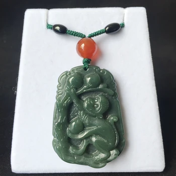 The monkey picks peaches. Natural Hetian Jade Pendant Sapphire Brand Animal Zodiac Monkey Jade Pendant Men's Pendant Necklace
The monkey picks peaches. Natural Hetian Jade Pendant Sapphire Brand Animal Zodiac Monkey Jade Pendant Men's Pendant Necklace