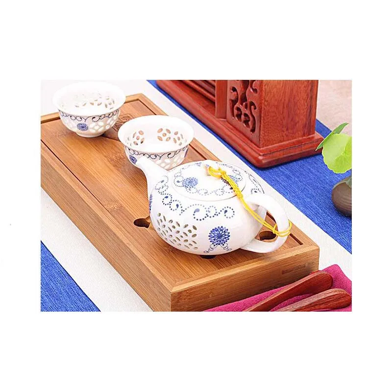 kettle boiling puer tea pot blue and white ceramic brewing kettle portable brewery porcelain China kung fu teapot for new life
kettle boiling puer tea pot blue and white ceramic brewing kettle portable brewery porcelain China kung fu teapot for new life