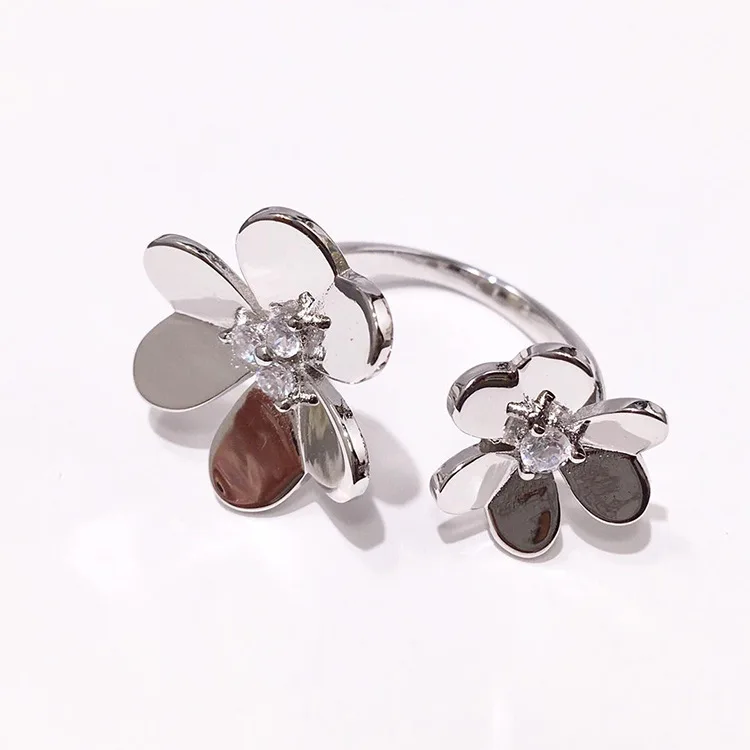Bilincolor high quality fashion double silver color flower with zirconia in center open stainless steel ring fo women
Bilincolor high quality fashion double silver color flower with zirconia in center open stainless steel ring fo women