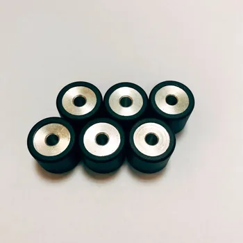 Customized Motorcycle scooter Roller Weight 20x15 CH-125 aluminum 9.5g Customized variator rollers for HONDA PCX 125 150
Customized Motorcycle scooter Roller Weight 20x15 CH-125 aluminum 9.5g Customized variator rollers for HONDA PCX 125 150