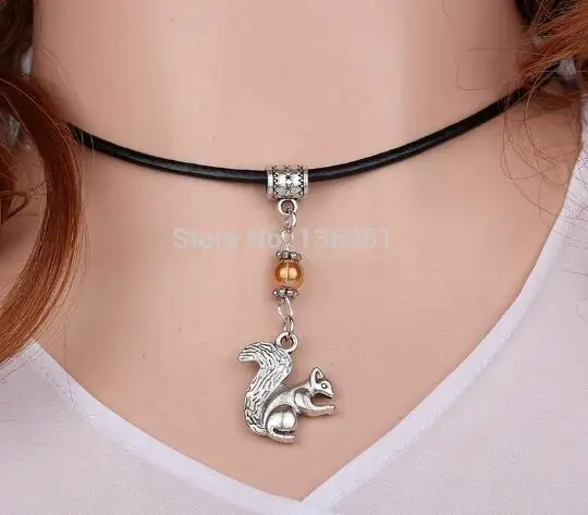 Vintage Silver Squirrel Dog Bone Wings Spider Web Cat Bird Teeth Dog Hat Fish Crocodile Leather Necklace Pendant Women Jewelry
Vintage Silver Squirrel Dog Bone Wings Spider Web Cat Bird Teeth Dog Hat Fish Crocodile Leather Necklace Pendant Women Jewelry