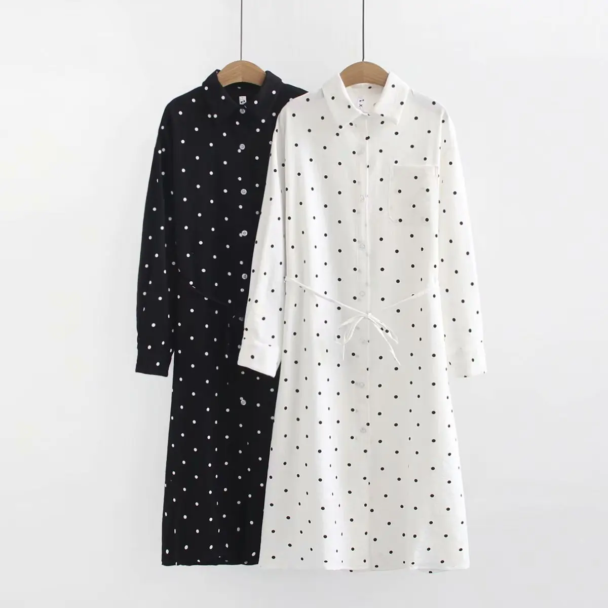 2019 Spring New Summer Women Long Polka Dot Cotton Shirt Oversize Big Plus Size Full Sleeve Ladies Long Sleeve Long Shirts
2019 Spring New Summer Women Long Polka Dot Cotton Shirt Oversize Big Plus Size Full Sleeve Ladies Long Sleeve Long Shirts