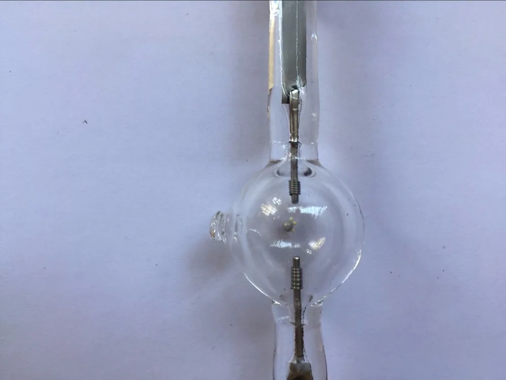 Description Picture 4 of item2022 NEW 575/2 Stage Scan Lamp Bulb 575W Moving Head Light Lamps 575W Professional Scanner Lights Metal Halogen Lamp