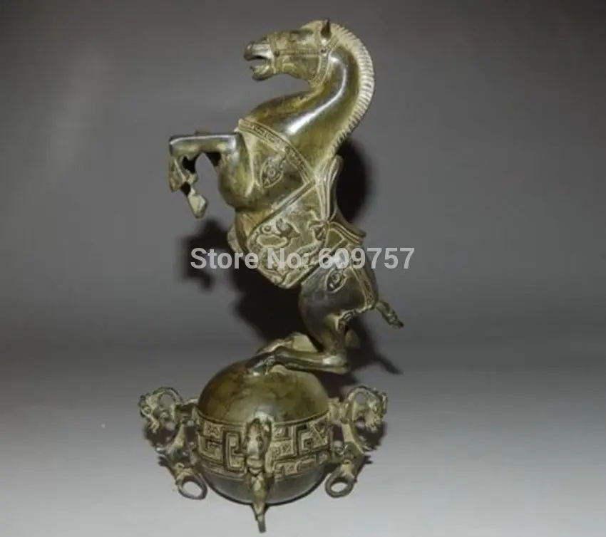 rare luck Chinese Bronze Horse Standing on the ball & with QING Mark gift art bronze Genuine copper
rare luck Chinese Bronze Horse Standing on the ball & with QING Mark gift art bronze Genuine copper