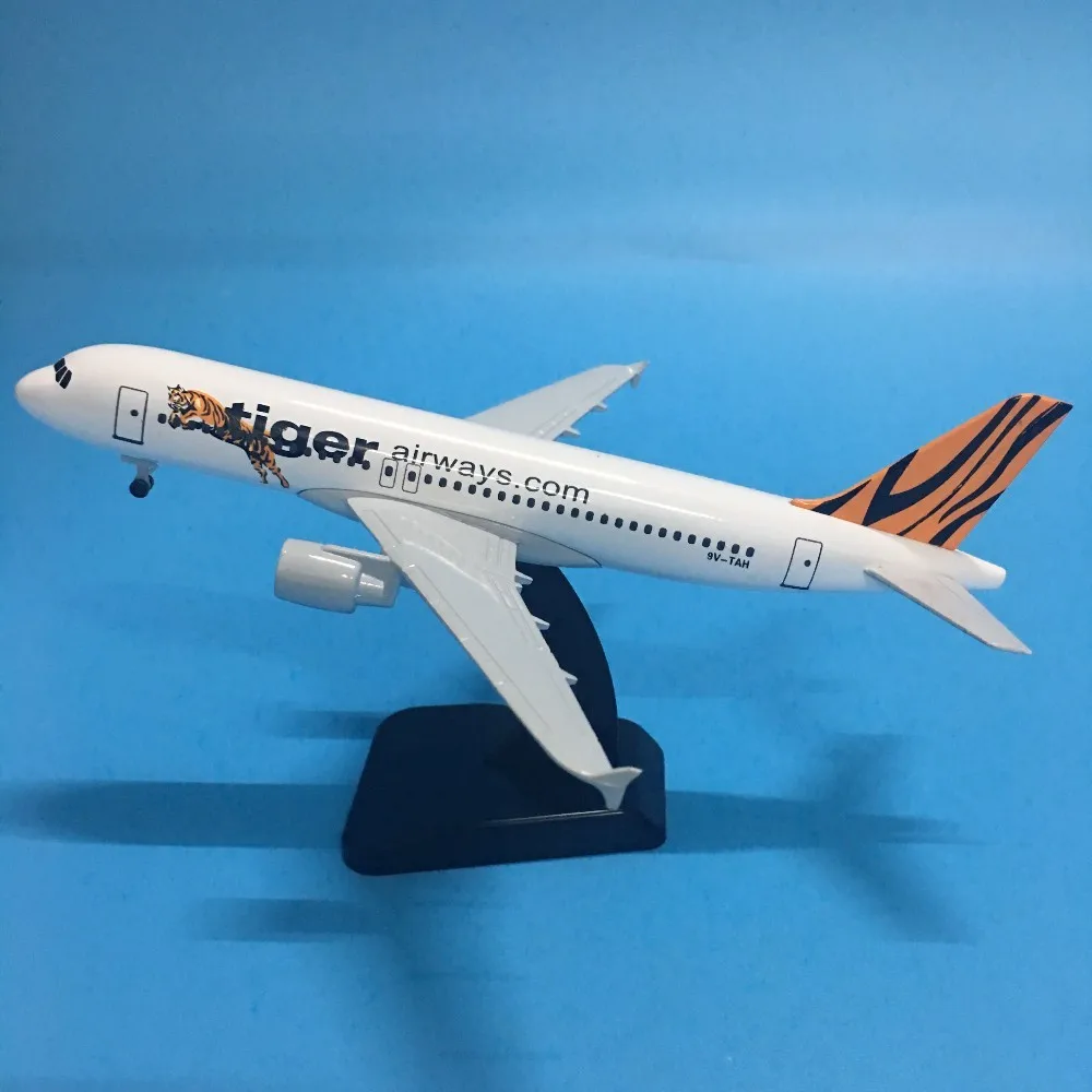 JASON TUTU Diecast Metal Aircraft Model 1:200 20cm Plane Model Airplane Model Tiger Airbus A380 Airplanes Plane Toy Gift
JASON TUTU Diecast Metal Aircraft Model 1:200 20cm Plane Model Airplane Model Tiger Airbus A380 Airplanes Plane Toy Gift