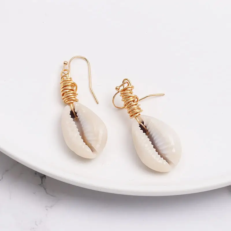 New Style Trendy Fashion Chic Drop Earring for Woemen Simple Joker Alloy Natural Shell Earrings Earring Jewelry Bijoux Accessory
New Style Trendy Fashion Chic Drop Earring for Woemen Simple Joker Alloy Natural Shell Earrings Earring Jewelry Bijoux Accessory