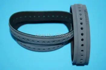 M2.015.871 M2.015.843F suction tape slow down belt for offset machines SM52 SM102 CD102 machine Size 225×20mm
M2.015.871 M2.015.843F suction tape slow down belt for offset machines SM52 SM102 CD102 machine Size 225×20mm