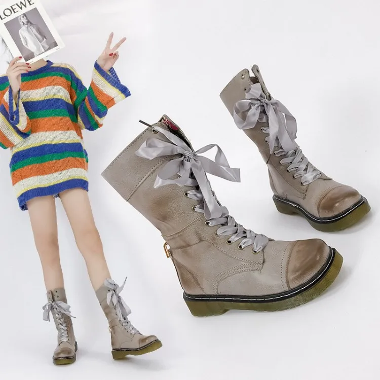 2019 Women's shoes Autumn female new England retro Martin boots low heel in the round head code with women's boots
2019 Women's shoes Autumn female new England retro Martin boots low heel in the round head code with women's boots