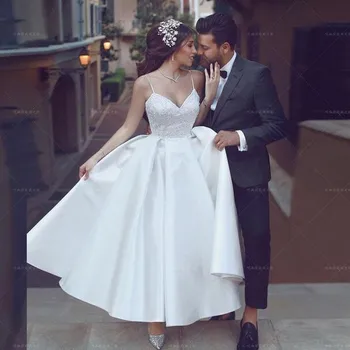 White Bridal Gowns Vestidos Noiva trouwjurk Wedding Dresses Lace Appliques Backless Wedding Dress A Line abiye abiti da sposa
White Bridal Gowns Vestidos Noiva trouwjurk Wedding Dresses Lace Appliques Backless Wedding Dress A Line abiye abiti da sposa