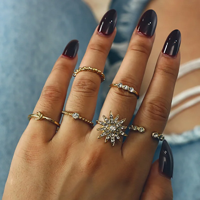 6 Pc/set Gold Color Rings Star Moon Crystal Mini Finger Ring Set For Women Knuckle Party Rings Punk Boho Jewelry Gift
6 Pc/set Gold Color Rings Star Moon Crystal Mini Finger Ring Set For Women Knuckle Party Rings Punk Boho Jewelry Gift