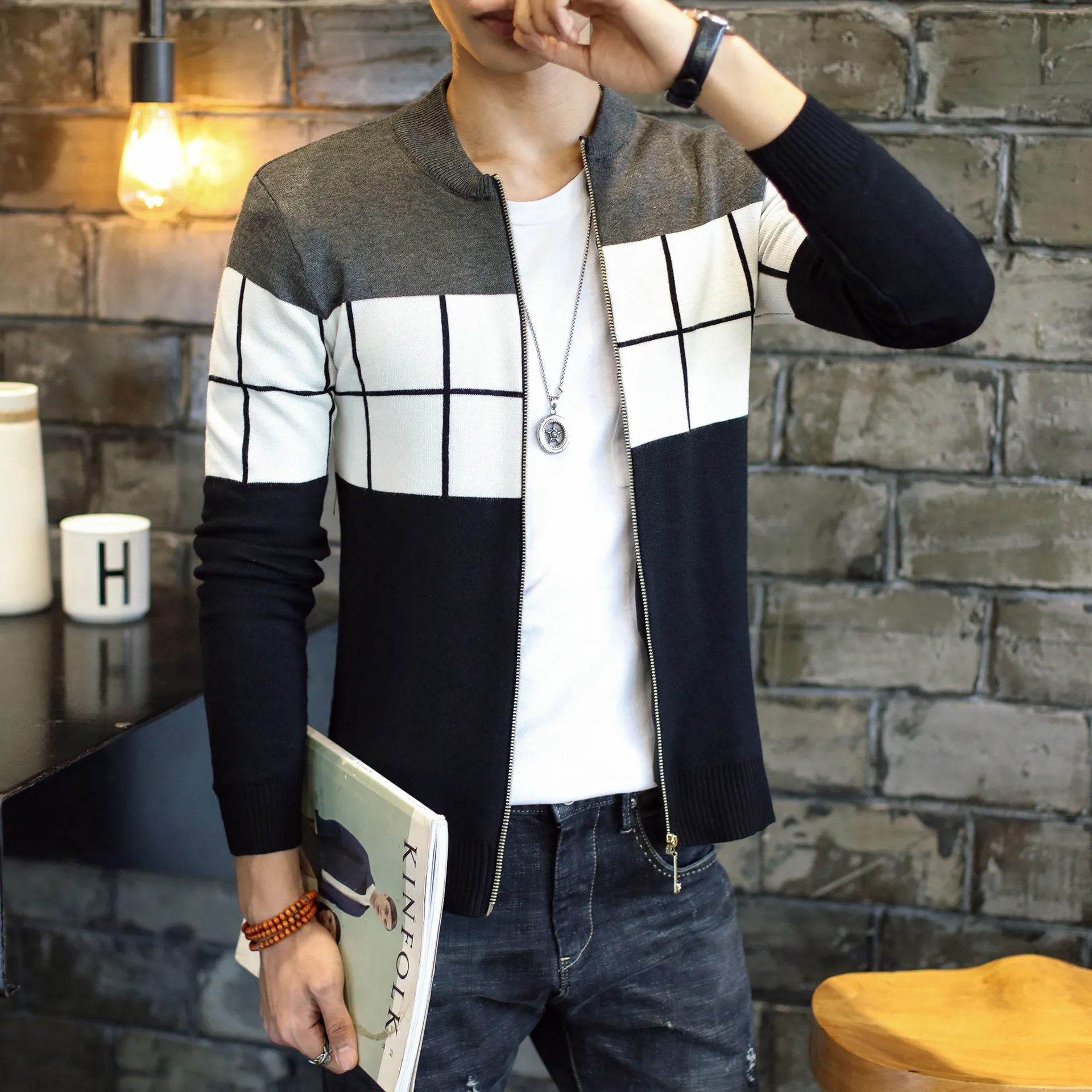 Free shipping Knitted Cardigan Men Brand Clothing 2017 Cheap wholesale Autumn Winter Hot sale Fashion Warm Christmas Sweaters
Free shipping Knitted Cardigan Men Brand Clothing 2017 Cheap wholesale Autumn Winter Hot sale Fashion Warm Christmas Sweaters