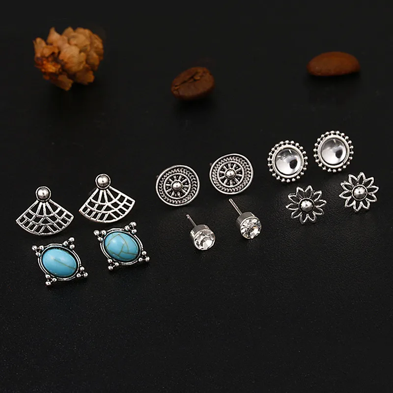 EK195 New Fashion Gold Silver Color Ball Crystal Heart Pearl Stud Earrings For Women Vintage Leaf Earring Set Boho Punk earring
EK195 New Fashion Gold Silver Color Ball Crystal Heart Pearl Stud Earrings For Women Vintage Leaf Earring Set Boho Punk earring