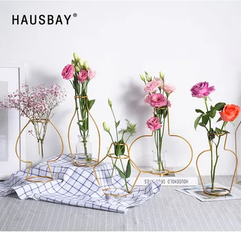 Nordic Minimalist Abstract Vase Lines Gold Creative Iron Art Vase Hydroponics Flower Vase Dried Flower TS028
Nordic Minimalist Abstract Vase Lines Gold Creative Iron Art Vase Hydroponics Flower Vase Dried Flower TS028