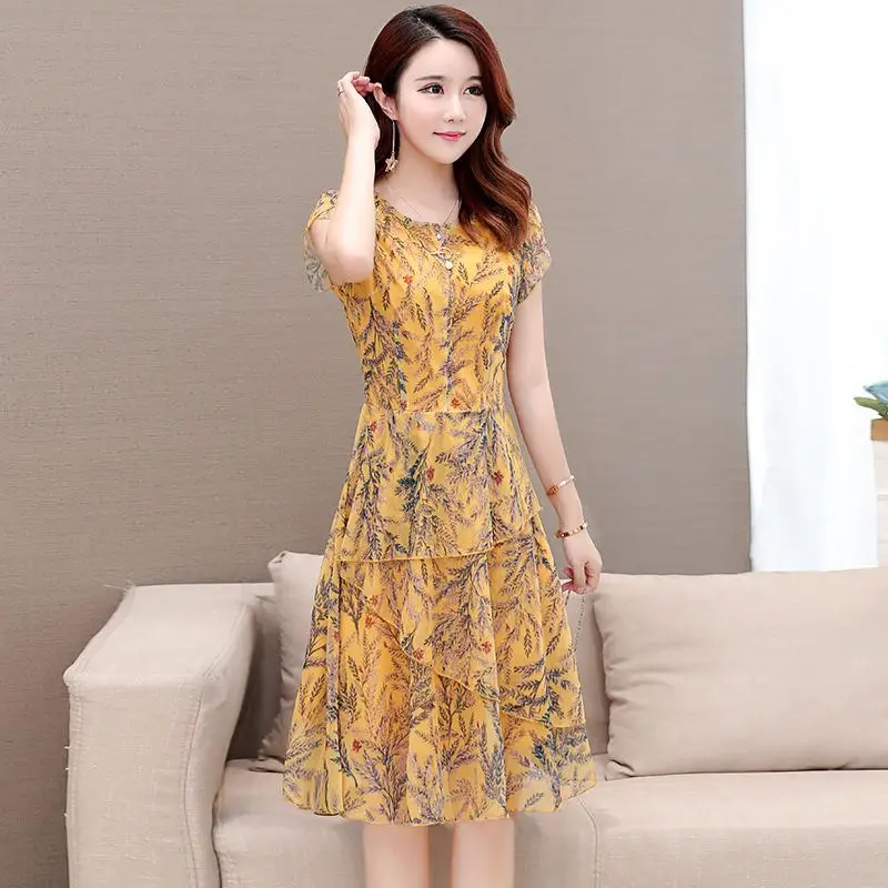 Summer Female Costume Printed Elegant Chiffon Dress Lady Asymmertrial Hollow Out Dresses Women Plus Size 5XL Loose Vestido Z118
Summer Female Costume Printed Elegant Chiffon Dress Lady Asymmertrial Hollow Out Dresses Women Plus Size 5XL Loose Vestido Z118