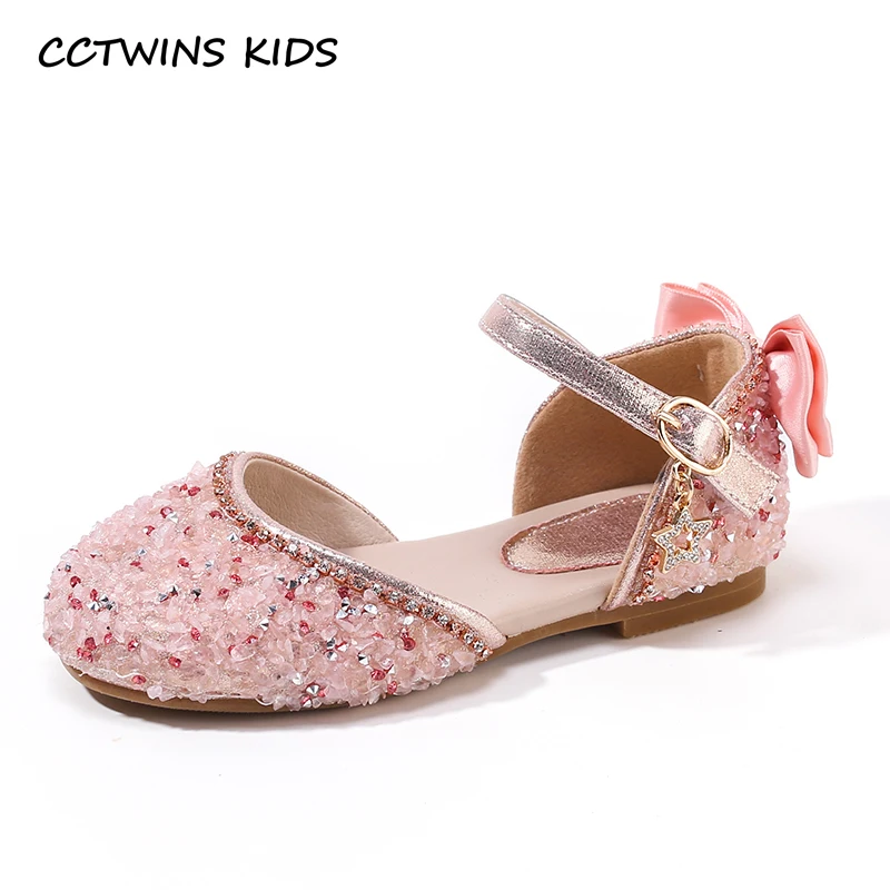 CCTWINS Kids Shoes 2019 Summer Girls Fashion Rhinestone Bow Tie Dress Shoe Toddler Children Flat Princess Brand Sandals PS709
CCTWINS Kids Shoes 2019 Summer Girls Fashion Rhinestone Bow Tie Dress Shoe Toddler Children Flat Princess Brand Sandals PS709