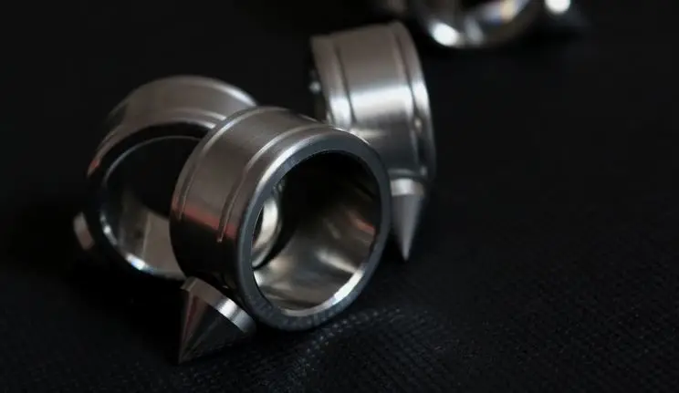 Self Defense Ring 1ps Self-defense Ring Shocker Weapons Product Survival Ring Tool Pocket Women Stainless Steel Spike + Chaining
Self Defense Ring 1ps Self-defense Ring Shocker Weapons Product Survival Ring Tool Pocket Women Stainless Steel Spike + Chaining