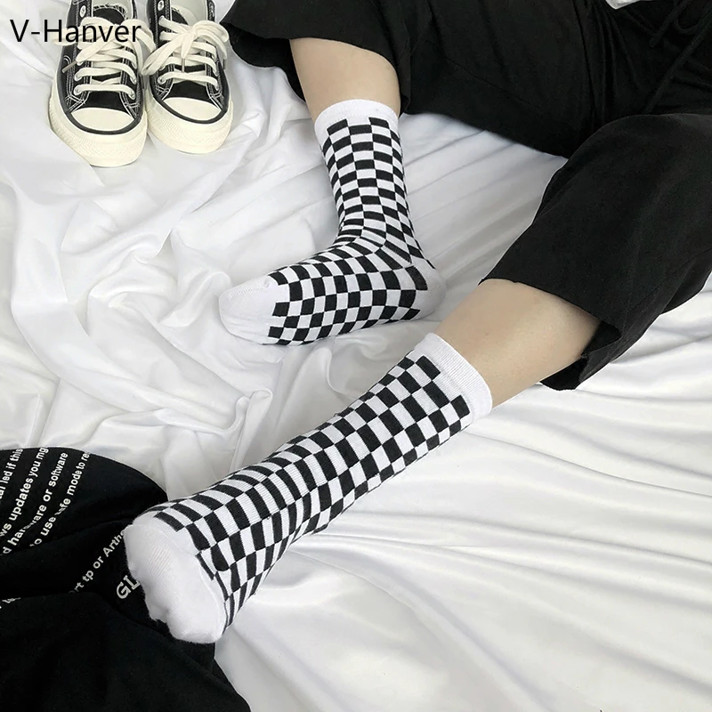 New Korea Funky Harajuku Women Checkerboard Socks Geometric Checkered Socks Men Hip Hop Cotton Unisex Streetwear Novelty Socks
New Korea Funky Harajuku Women Checkerboard Socks Geometric Checkered Socks Men Hip Hop Cotton Unisex Streetwear Novelty Socks