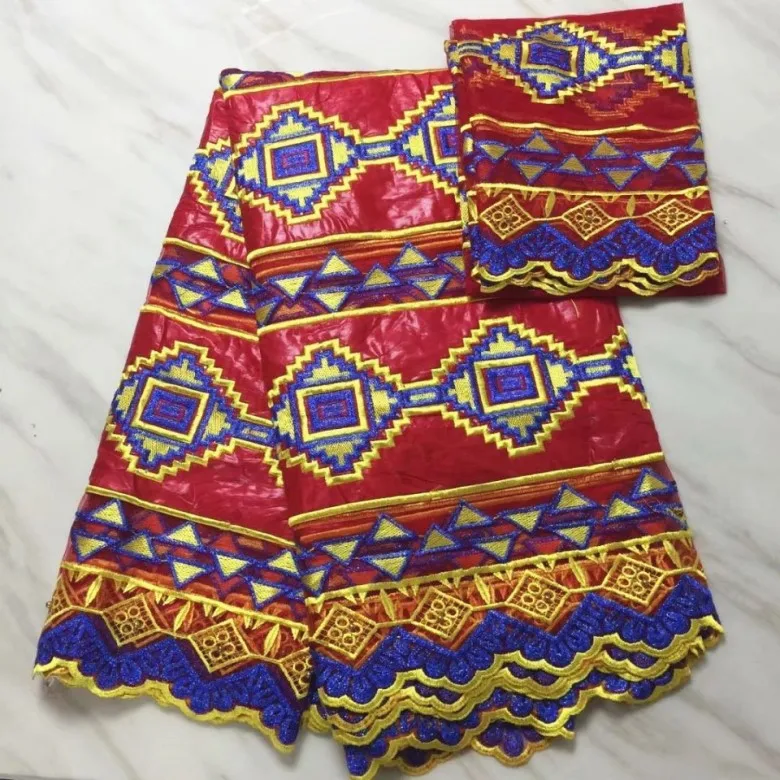 5Yards Hot sale wine african Bazin brocade lace fabric with blue embroidery and 2Yards french net lace for dress BZ13-2
5Yards Hot sale wine african Bazin brocade lace fabric with blue embroidery and 2Yards french net lace for dress BZ13-2