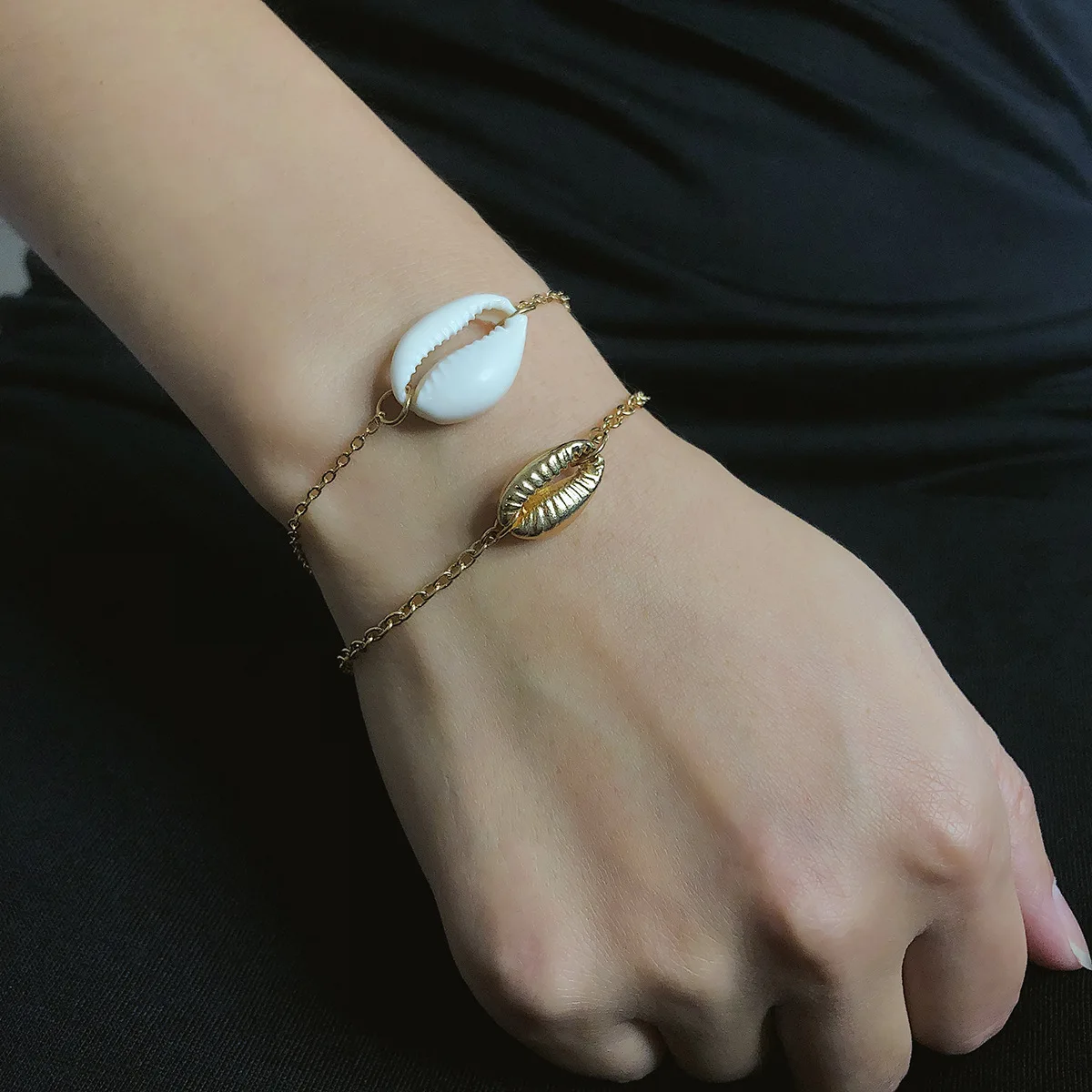 Fashion Simple Gold Silver Color Cowrie Shell Bracelets for Women Bead Chain Bracelet Beach Jewelry
Fashion Simple Gold Silver Color Cowrie Shell Bracelets for Women Bead Chain Bracelet Beach Jewelry