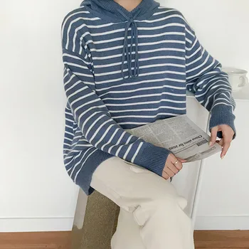 3 colors 2018 autumn and winter preppy style Pullovers Sweaters Knitted Sweater Stripe hooded warm sweaters womens (F1335)
3 colors 2018 autumn and winter preppy style Pullovers Sweaters Knitted Sweater Stripe hooded warm sweaters womens (F1335)