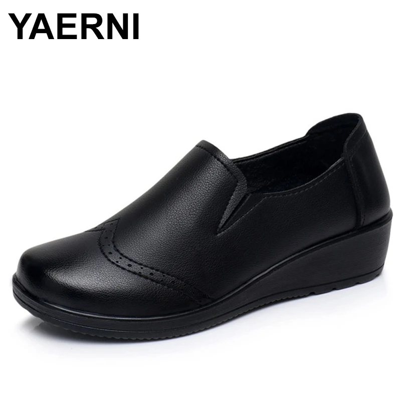 YAERNISpring Autumn Women's fashionPumps Shoes Women Casual Leather Wedge Work Shoes elderly Comfort Single Shoes Plus SizeE1025
YAERNISpring Autumn Women's fashionPumps Shoes Women Casual Leather Wedge Work Shoes elderly Comfort Single Shoes Plus SizeE1025