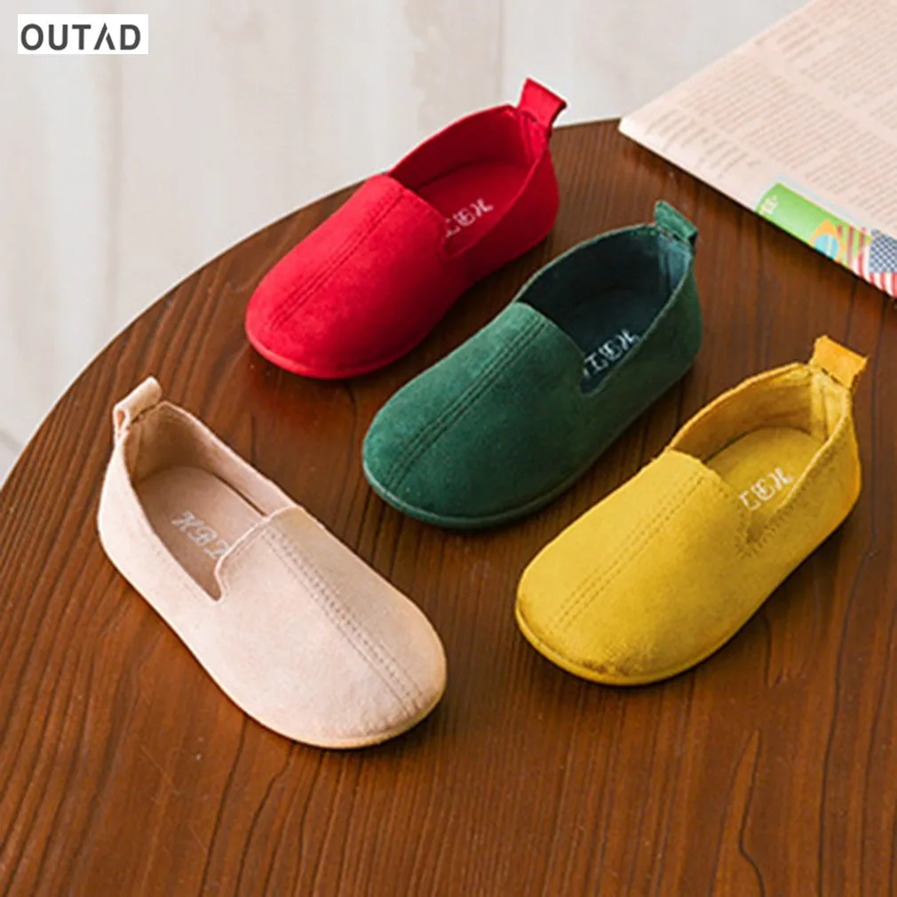 Fashion Solid Color Children Casual Shoes Shoes Soft PU Leather Flat Shoes with Anti-slip Rubber Sole Unisex for Girl Boys 2018
Fashion Solid Color Children Casual Shoes Shoes Soft PU Leather Flat Shoes with Anti-slip Rubber Sole Unisex for Girl Boys 2018