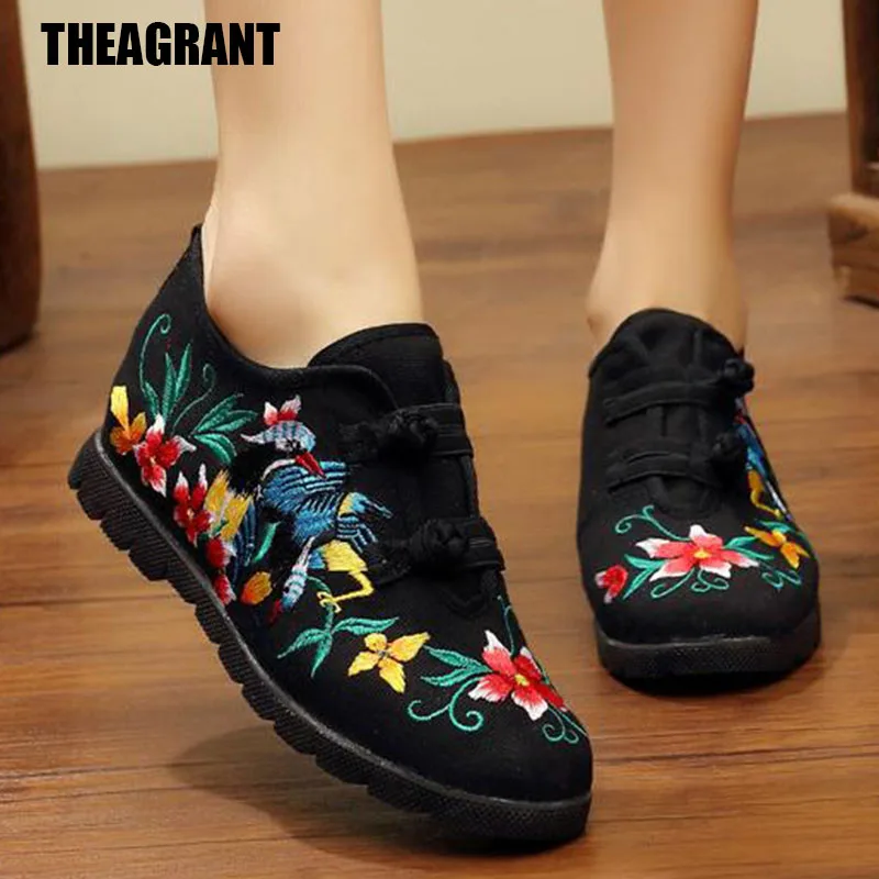 THEAGRANT 2019 Spring Autumn Women Sneakers Ethnic Button Canvas Casual Shoes Woman National Style Breathable Shoes WSN3008
THEAGRANT 2019 Spring Autumn Women Sneakers Ethnic Button Canvas Casual Shoes Woman National Style Breathable Shoes WSN3008